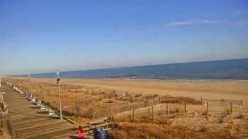 Weather camera view of Boardwalk Plaza Hotel.
