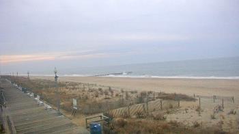 Weather camera view of Boardwalk Plaza Hotel.