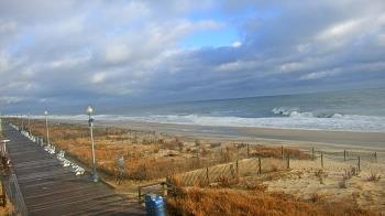 Weather camera view of Boardwalk Plaza Hotel.