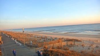 Weather camera view of Boardwalk Plaza Hotel.