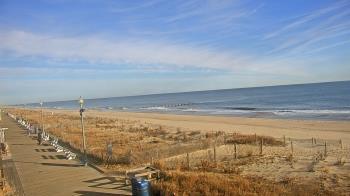 Weather camera view of Boardwalk Plaza Hotel.