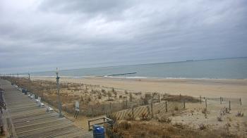 Weather camera view of Boardwalk Plaza Hotel.