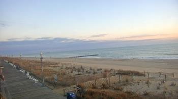 Weather camera view of Boardwalk Plaza Hotel.