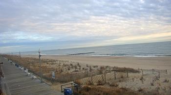 Weather camera view of Boardwalk Plaza Hotel.