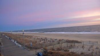 Weather camera view of Boardwalk Plaza Hotel.
