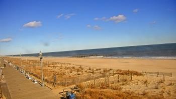 Weather camera view of Boardwalk Plaza Hotel.