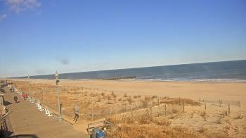 Weather camera view of Boardwalk Plaza Hotel.