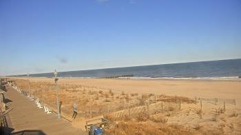 Weather camera view of Boardwalk Plaza Hotel.