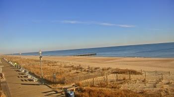 Weather camera view of Boardwalk Plaza Hotel.
