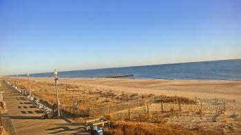 Weather camera view of Boardwalk Plaza Hotel.