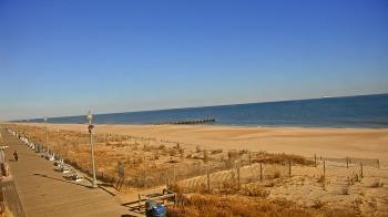 Weather camera view of Boardwalk Plaza Hotel.