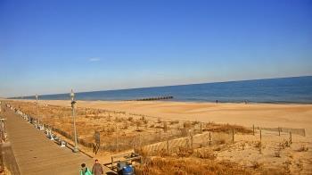 Weather camera view of Boardwalk Plaza Hotel.