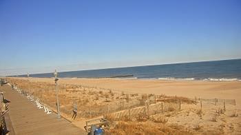Weather camera view of Boardwalk Plaza Hotel.