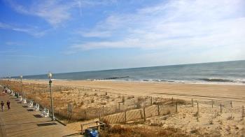 Weather camera view of Boardwalk Plaza Hotel.
