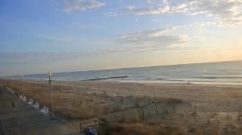 Weather camera view of Boardwalk Plaza Hotel.
