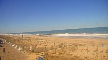 Weather camera view of Boardwalk Plaza Hotel.