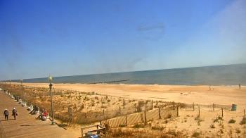 Weather camera view of Boardwalk Plaza Hotel.