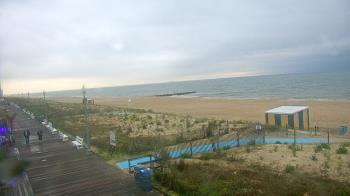 Weather camera view of Boardwalk Plaza Hotel.