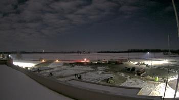 Weather camera view of North Putnam MS.