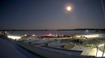 Weather camera view of North Putnam MS.