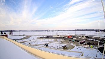 Weather camera view of North Putnam MS.