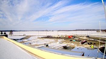 Weather camera view of North Putnam MS.