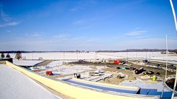 Weather camera view of North Putnam MS.