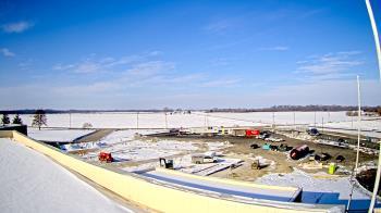 Weather camera view of North Putnam MS.