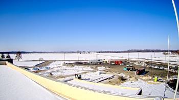 Weather camera view of North Putnam MS.