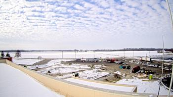 Weather camera view of North Putnam MS.