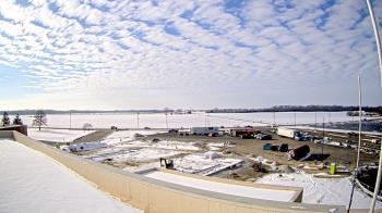 Weather camera view of North Putnam MS.