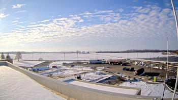 Weather camera view of North Putnam MS.