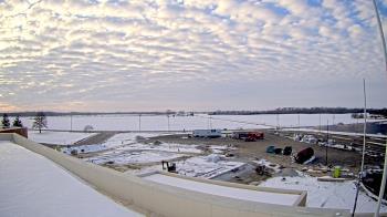 Weather camera view of North Putnam MS.