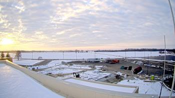 Weather camera view of North Putnam MS.