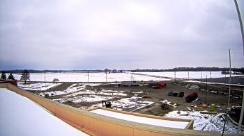 Weather camera view of North Putnam MS.