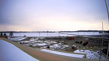 Weather camera view of North Putnam MS.