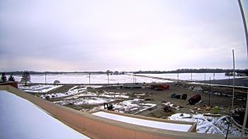 Weather camera view of North Putnam MS.