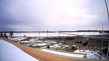 Weather camera view of North Putnam MS.