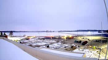 Weather camera view of North Putnam MS.