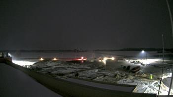 Weather camera view of North Putnam MS.