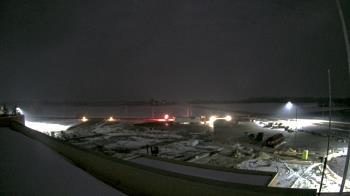 Weather camera view of North Putnam MS.