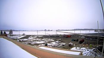 Weather camera view of North Putnam MS.