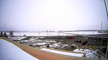 Weather camera view of North Putnam MS.