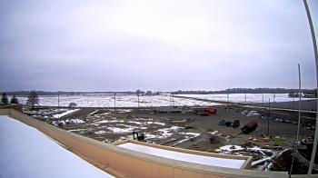 Weather camera view of North Putnam MS.