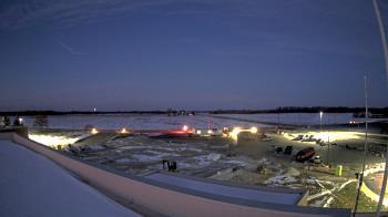 Weather camera view of North Putnam MS.