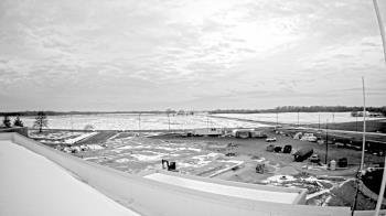 Weather camera view of North Putnam MS.