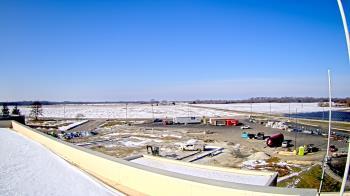 Weather camera view of North Putnam MS.