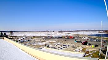 Weather camera view of North Putnam MS.