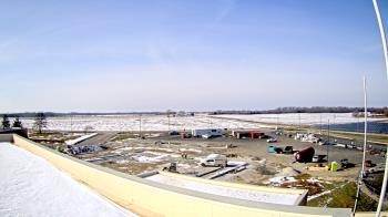 Weather camera view of North Putnam MS.