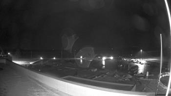 Weather camera view of North Putnam MS.